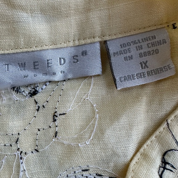 Tweeds Linen Pale Yellow Blouse With Black & White Floral Embroidery ~ 1X - Picture 6 of 15